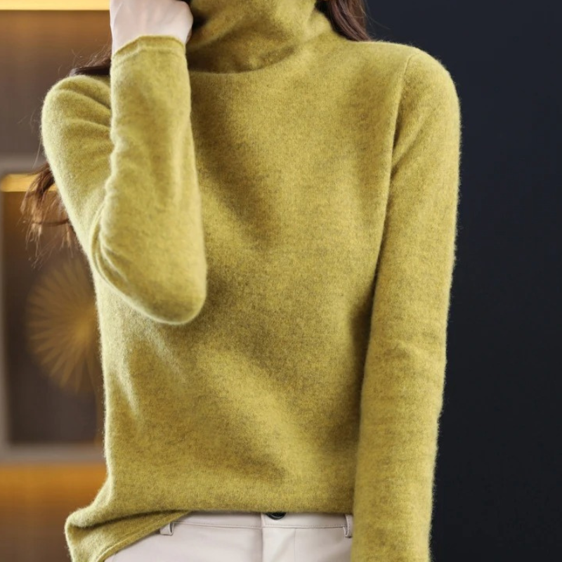 Warm Ladies Cozy Crew Neck Sweater