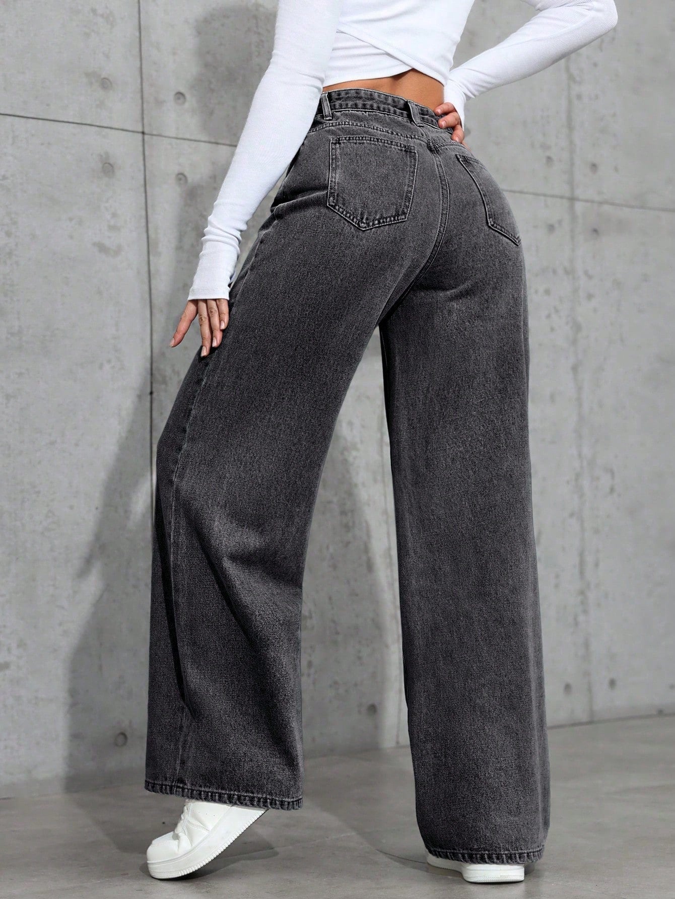 Relaxed Fit High Waisted Wide Leg Jeans for Women