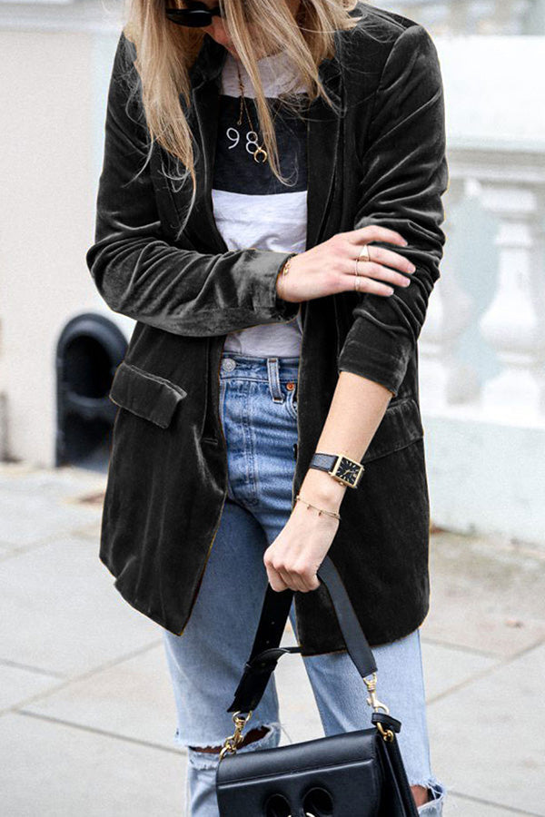 Luxurious Ladies Velvet Coat with Pockets