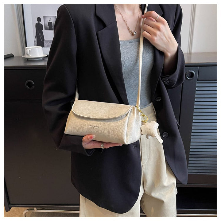 Vintage Chic Leather Shoulder Bag