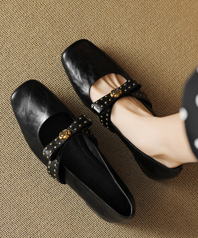 Sheepskin Loafers Thick Rivet Detailing Brown - OutfitLondon