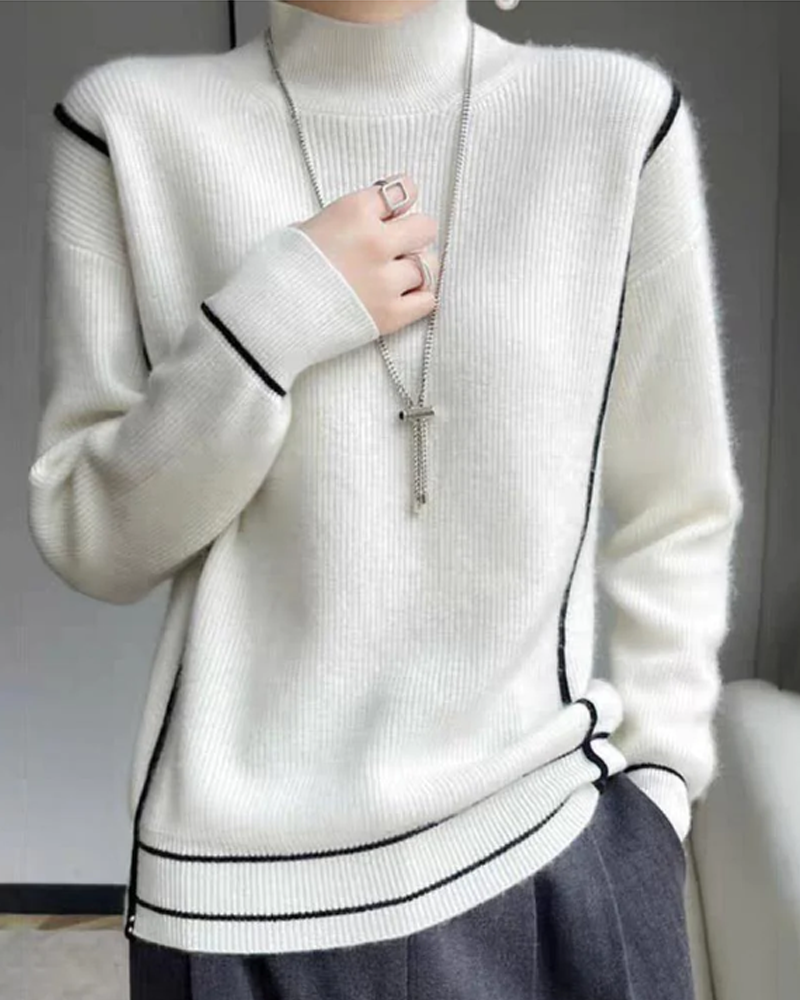 Comfortable Ladies Pastel Crew Sweater - OutfitLondon
