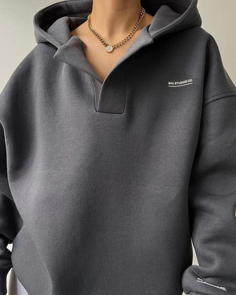 Relaxed Fit Women's Graphic Hoodie Sweatshirt