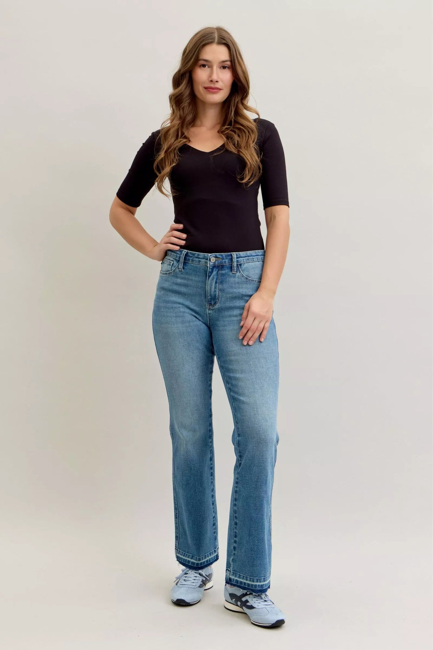 Women's Straight Leg Black Jeans - OutfitLondon