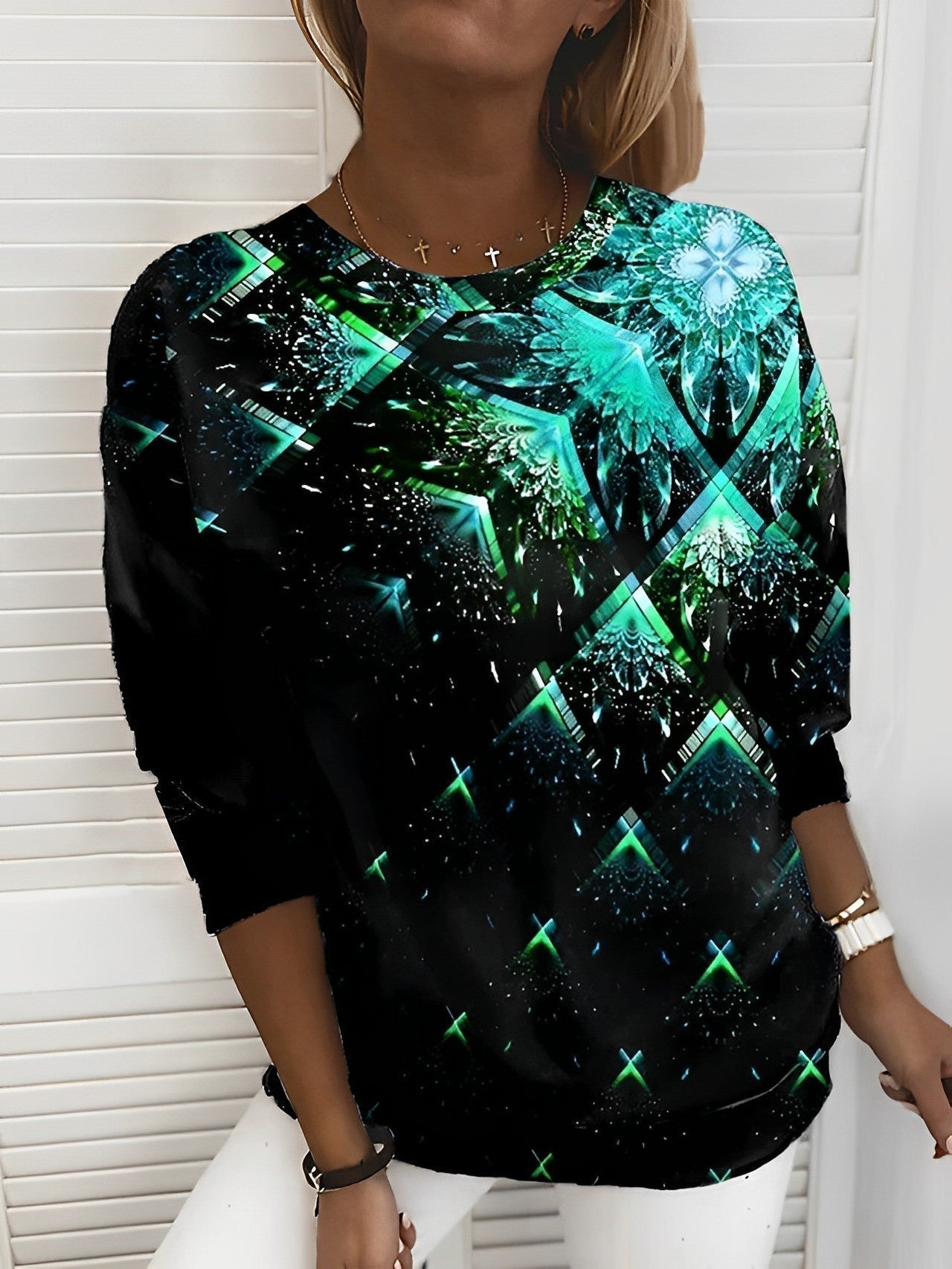Fashionable Ladies Graphic Sweatshirt