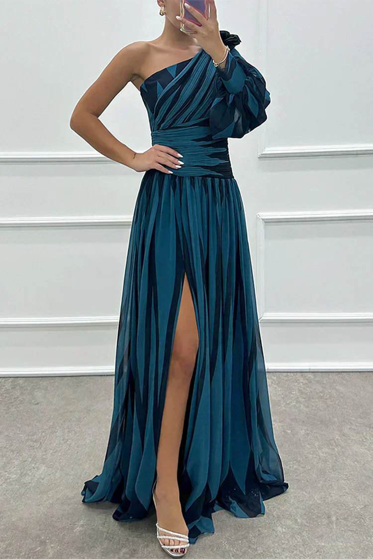 Chic Asymmetrical One Shoulder Stripe Dress