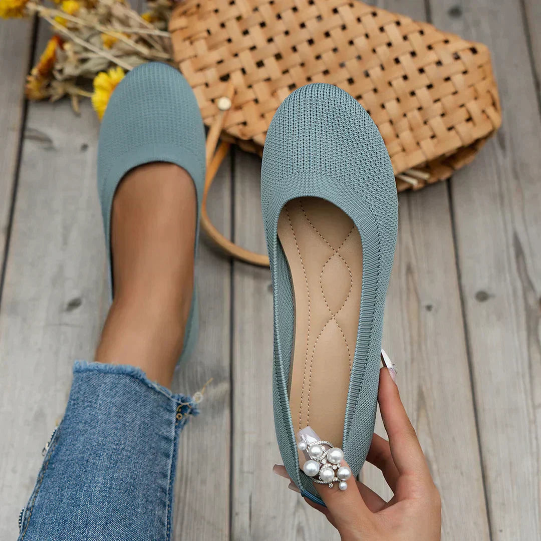 Soft & Lightweight Walking Shoes
