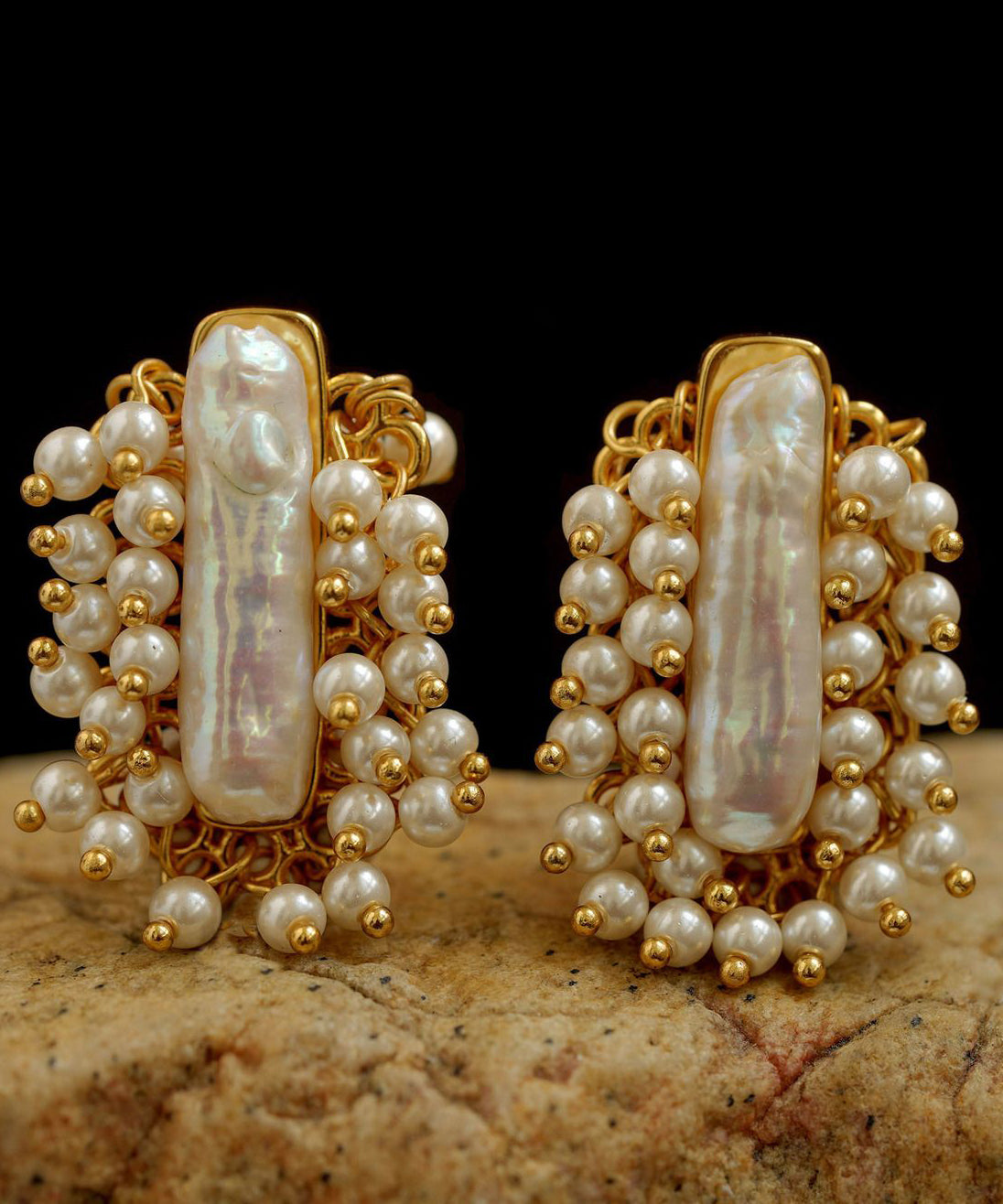 Women's Gold Pearl Stud Earrings Copper Beads - OutfitLondon