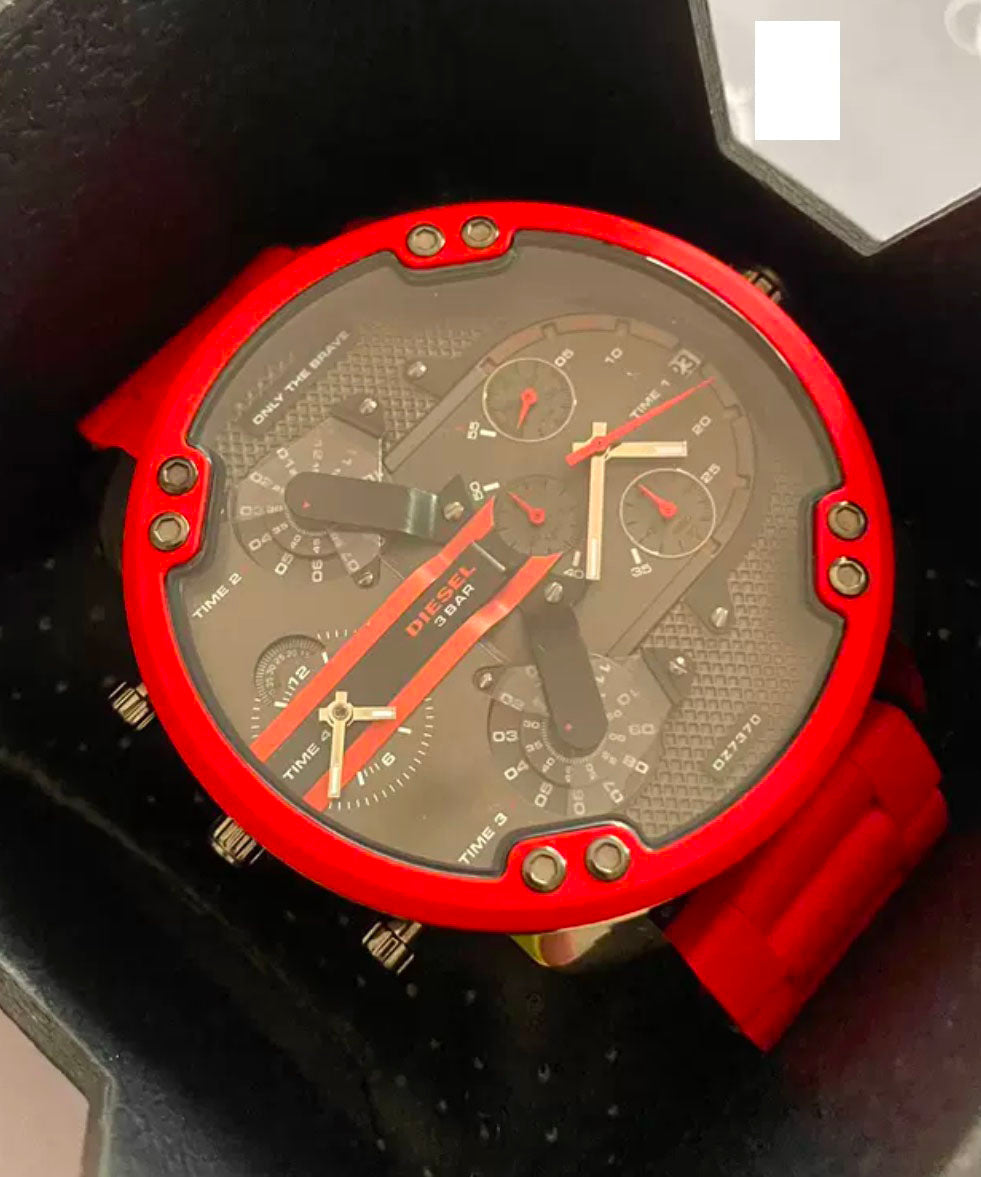 Women's Quartz Watch Red Alloy Lightweight - OutfitLondon