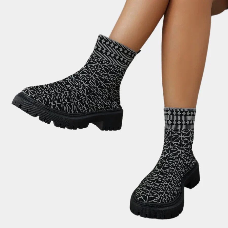 Fashionable Ladies Ankle Boots