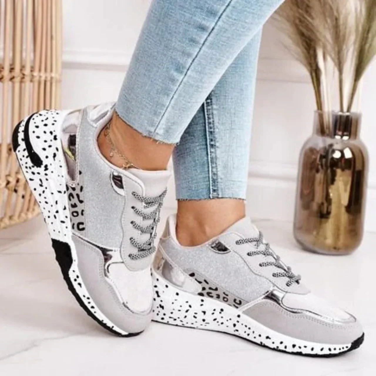 Comfortable Women's Supportive Walking Sneakers