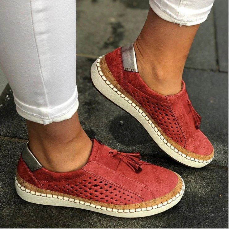 Comfortable Women's Knit Slip-On Sneakers