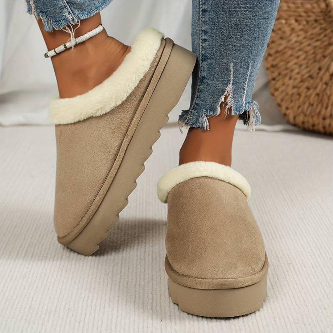Cozy Women's Wool Fuzzy Slippers