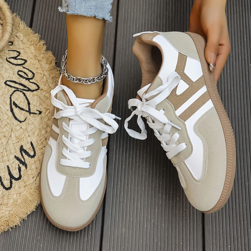 Comfy Women's Tie-Up Sporty Shoes