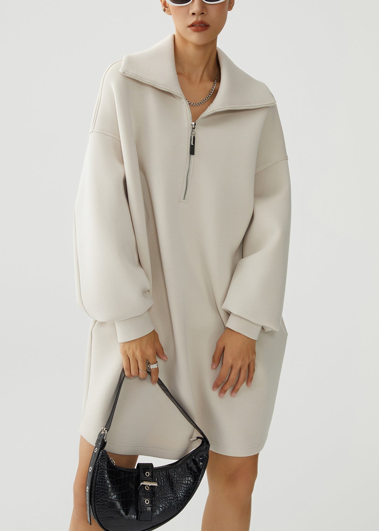 Women's Oversized Beige Fleece Robe Zip Front - OutfitLondon