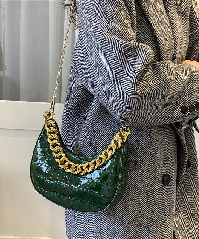 Women's Green Faux Leather Shoulder Bag Gold Chain - OutfitLondon
