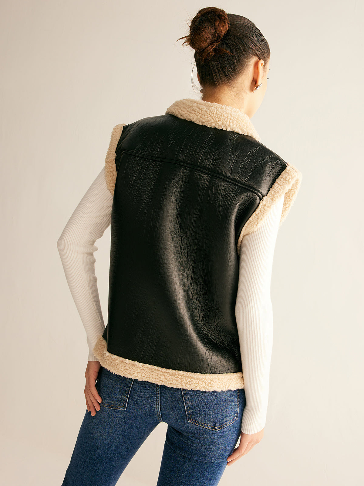 Chic Women's Faux Fur Padded Sleeveless Gilet