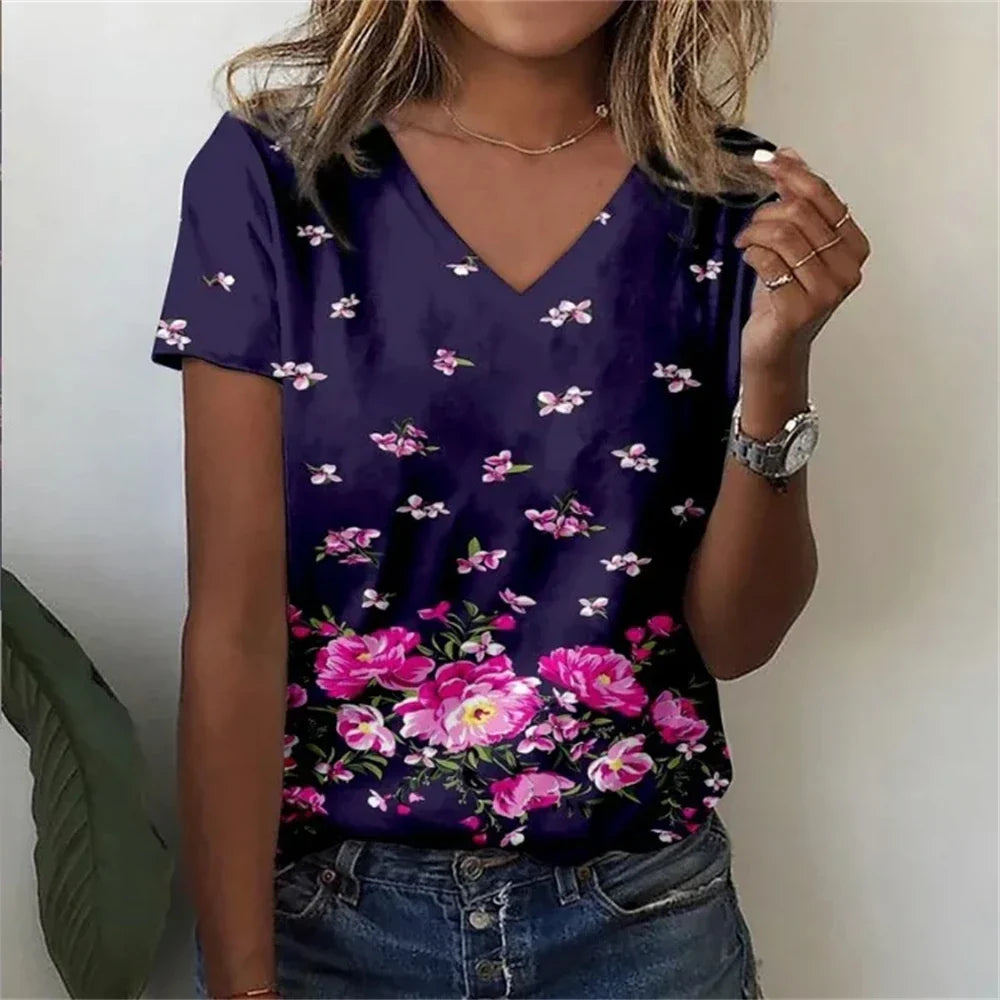 Relaxed Fit Women's Floral V-Neck Tee Shirt