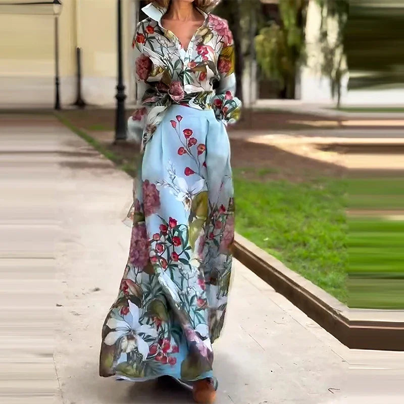Chic Two Piece Zip Up Women's Suit