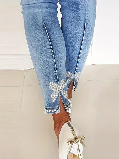 Stylish Decorative Skinny Fit Pearl Jeans for Women