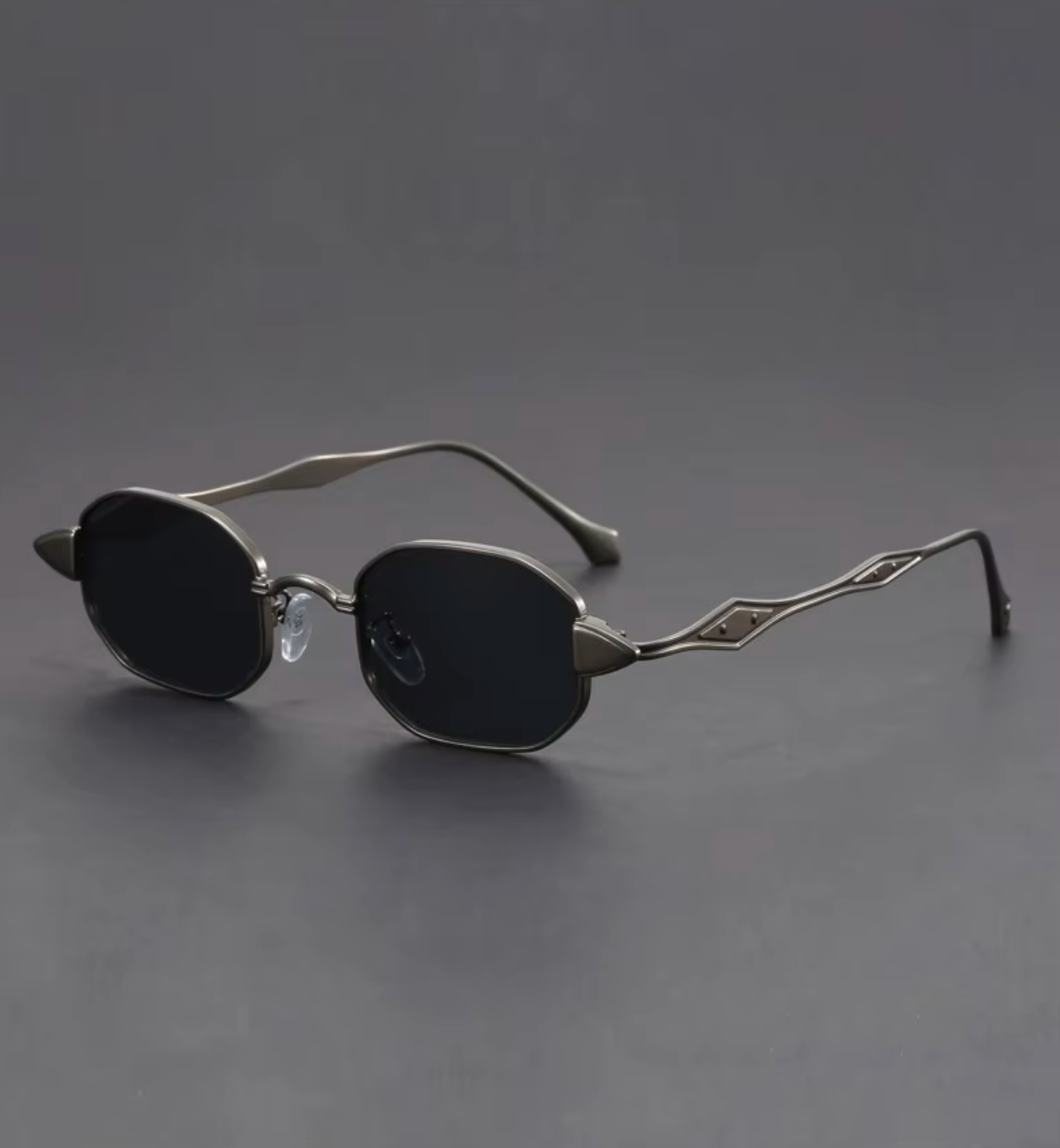 Aurelian Gold Rectangular Metal Sunglasses UV400 Protection