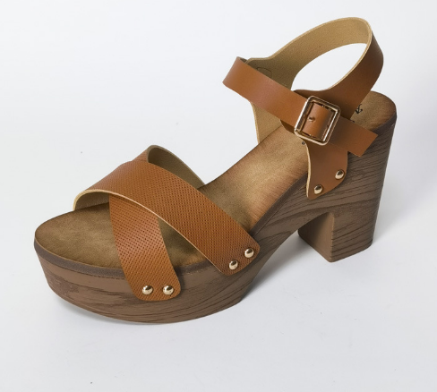 Cozy FLORISA Clogs for Spring and Summer Wear