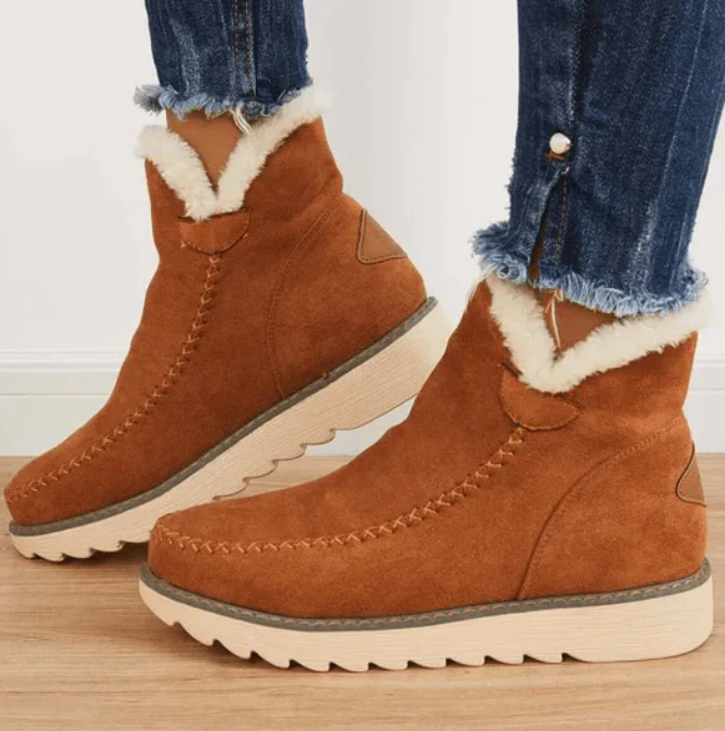 Warm and fuzzy women's snow boots