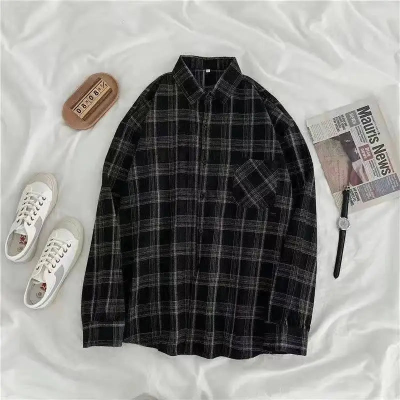 Comfortable Plaid Flannel Shirt with Relaxed Fit