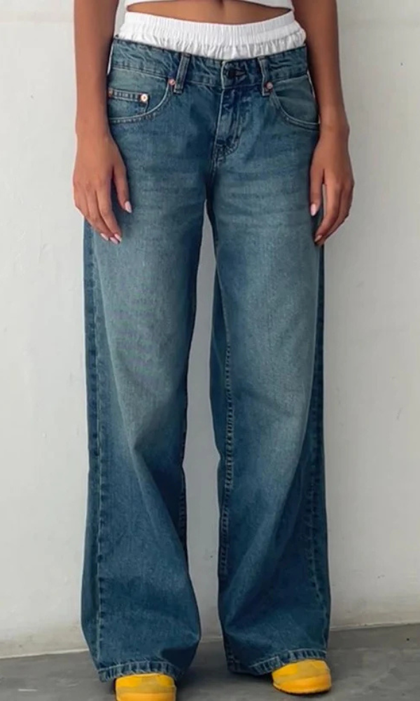 Comfortable Low Rise Stretch Jeans