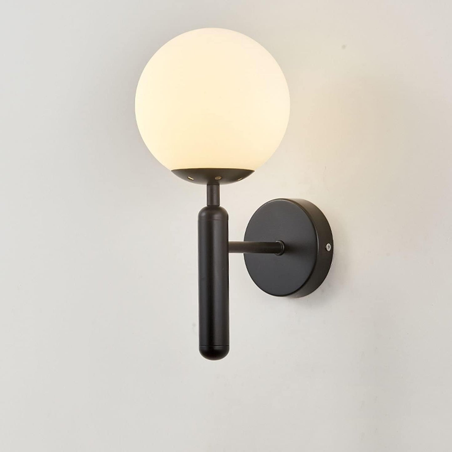 Traditional Round Glass LED Wall Lamp in Gold Finish