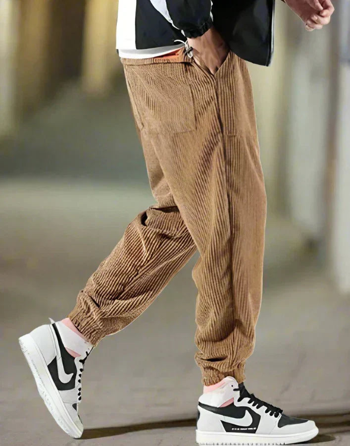 Comfortable Konrad Relaxed Fit Corduroy Pants