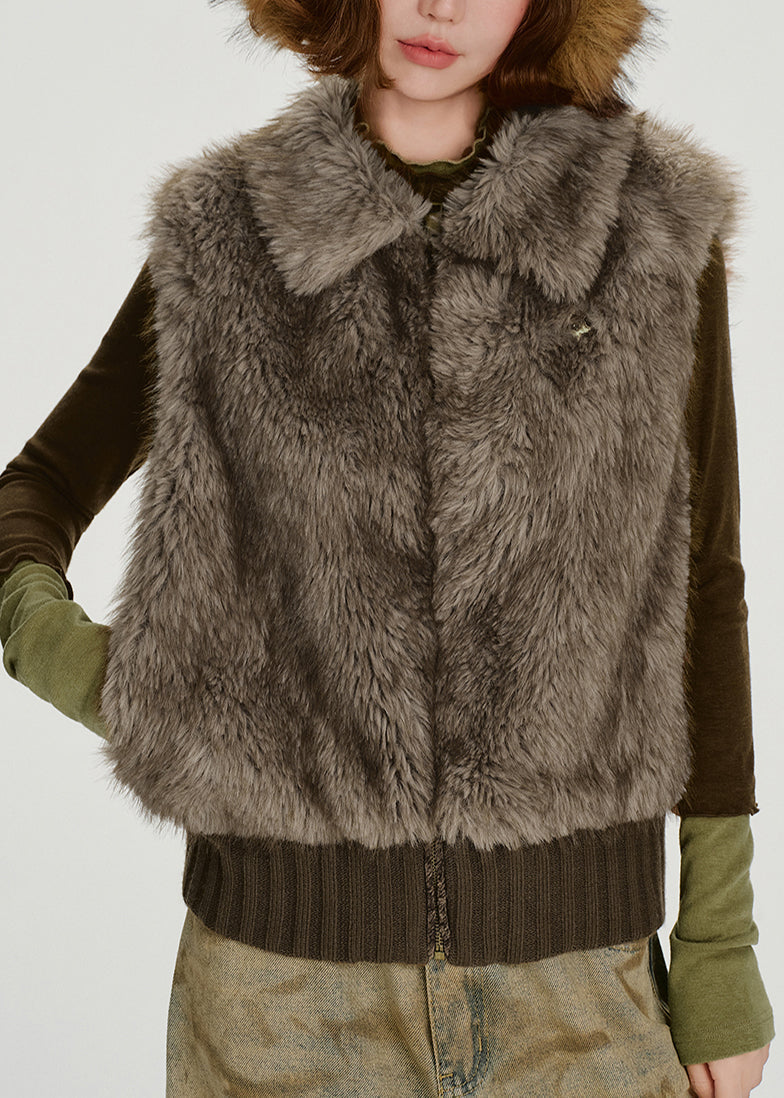 Women's Faux Fur Vest Warm Winter Outerwear - OutfitLondon