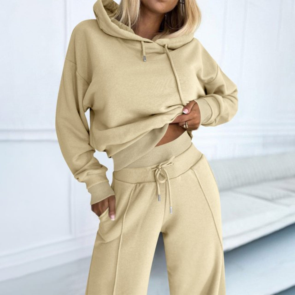 Comfy Women's Hoodie Sweatpants Set