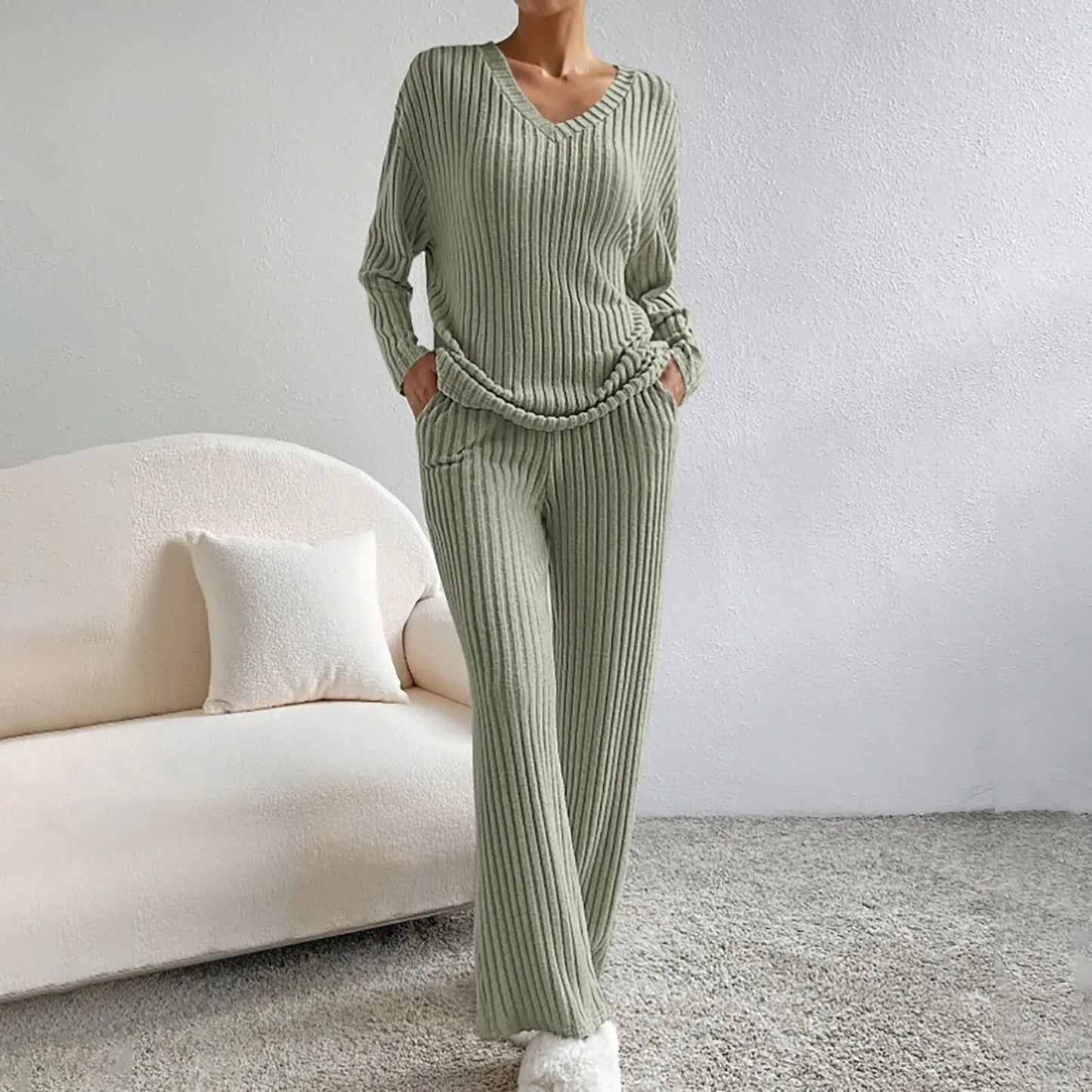 Cozy Women's Loungewear Set - Soft Ribbed Top and Pants