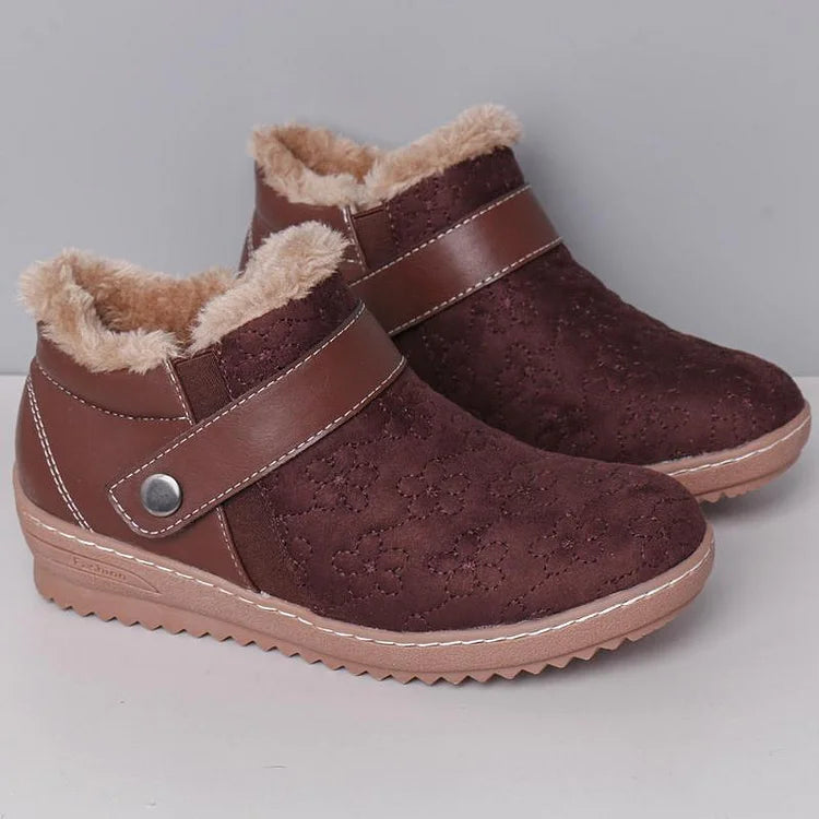Cozy Insulated Ankle Boot With Warm Lining
