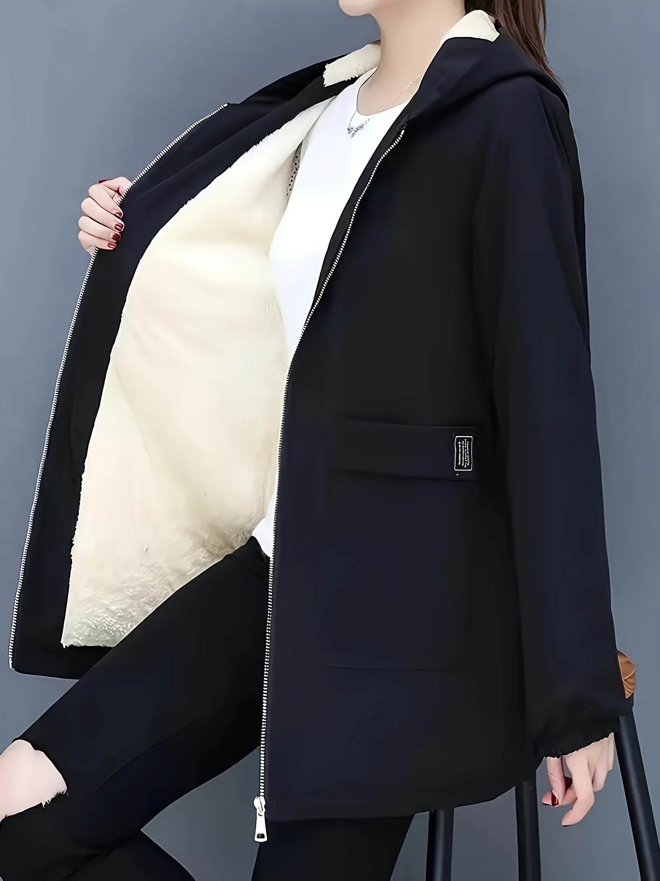 Warm Women's Fleece Jacket with Hood and Zip - OutfitLondon