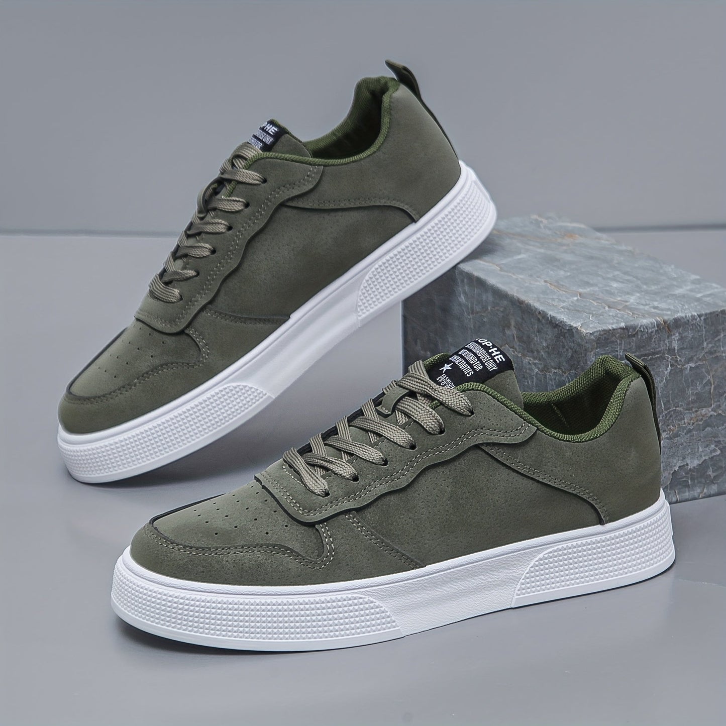Breathable Non Slip Men's Casual Sneakers