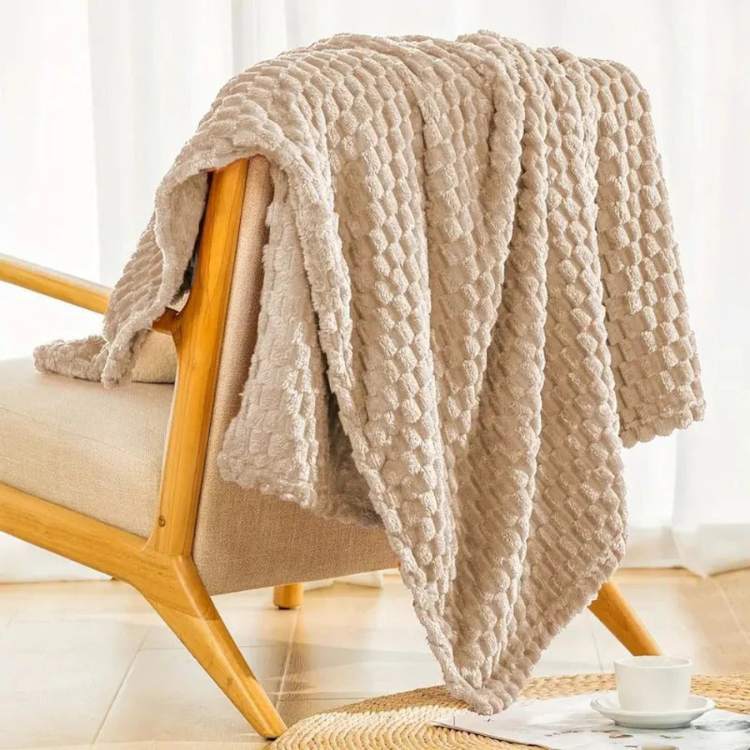 Plush Soft Fuzzy Throw Blanket