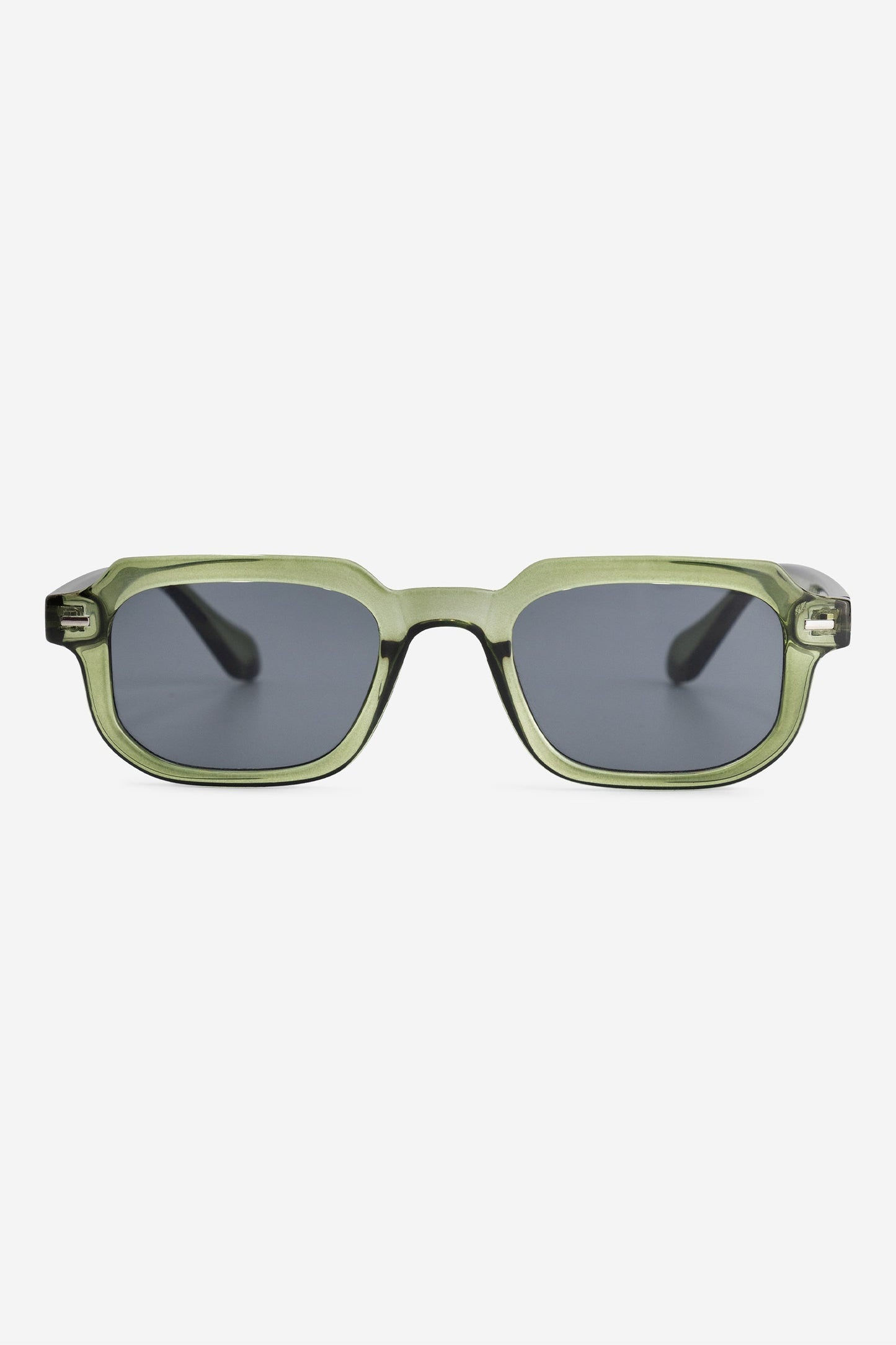 Glare Blocking Pilot Sunglasses