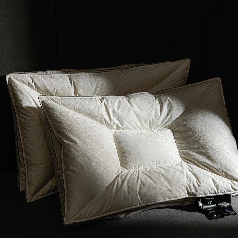 Plush Hypoallergenic Pillow with Cooling Cover - OutfitLondon