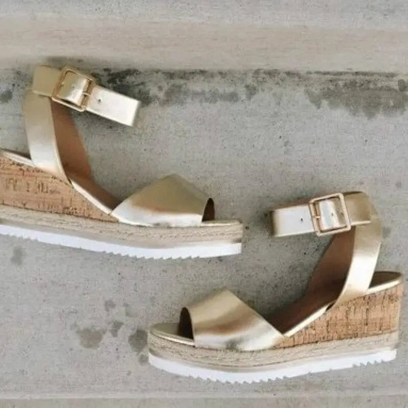 Relaxed Fit Flat Summer Sandals