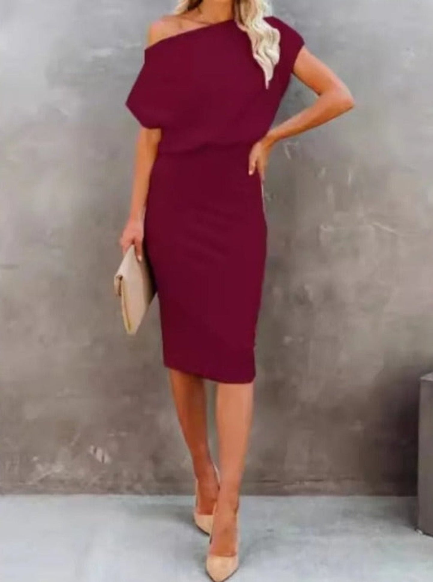 Tight Fit Sleeveless Bodycon Dress