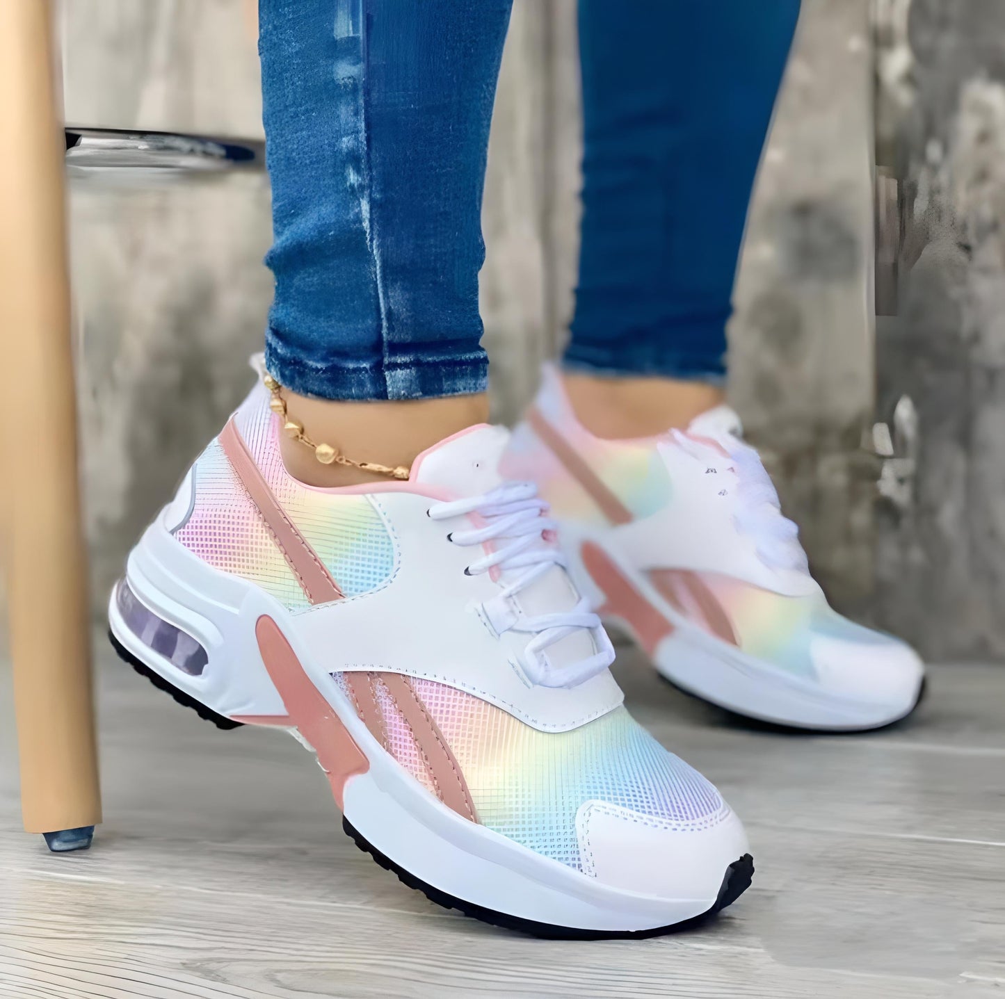 Comfortable Women's Athletic Walking Shoes