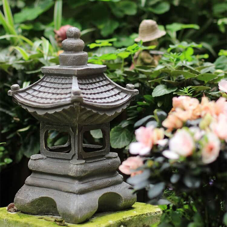 Serene Solar Powered Garden Lantern Light