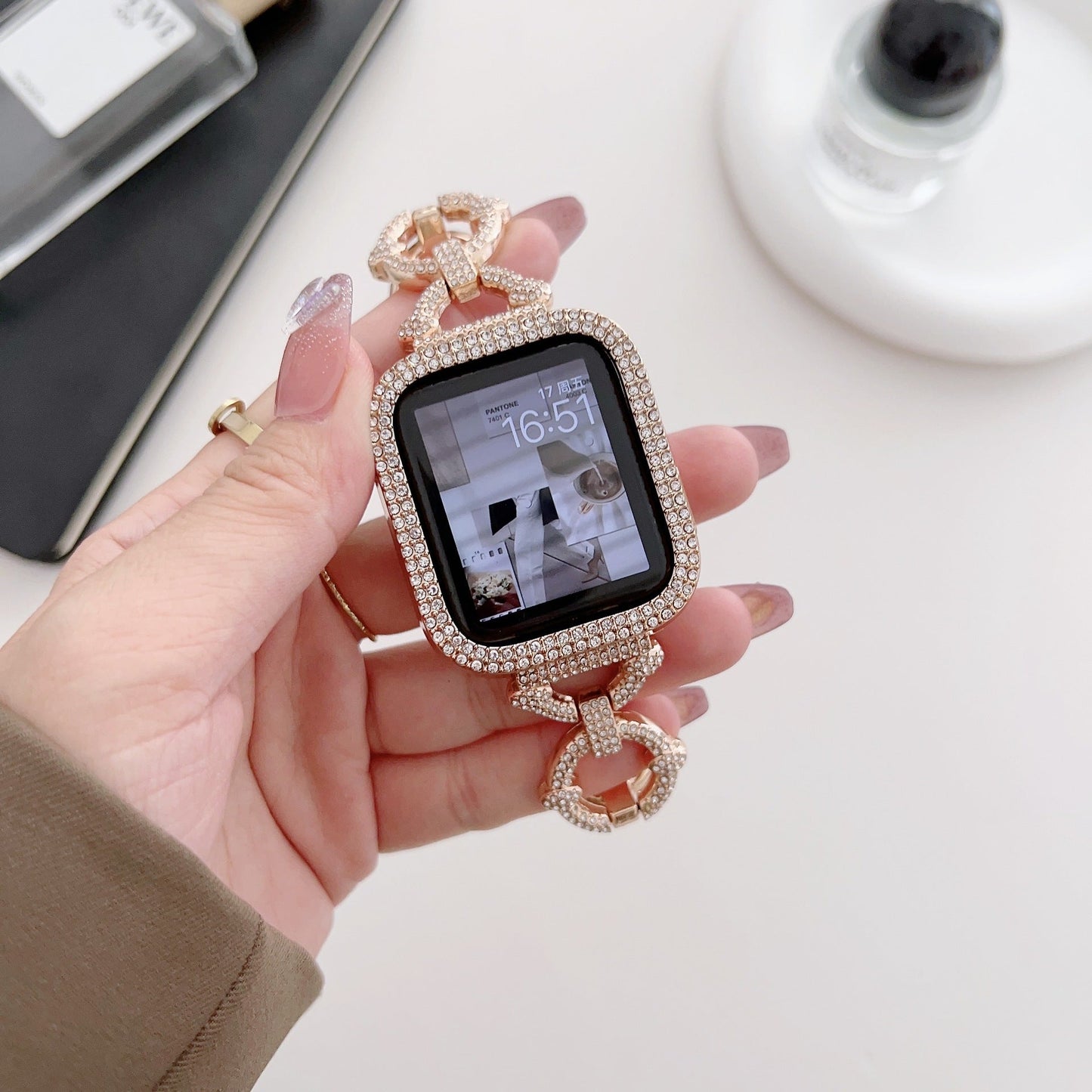 Sparkling Crystal Apple Watch Strap - OutfitLondon