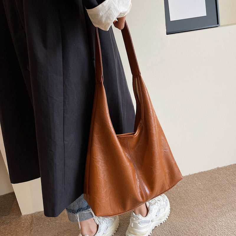 Women's Classic Leather Large Shoulder Bag