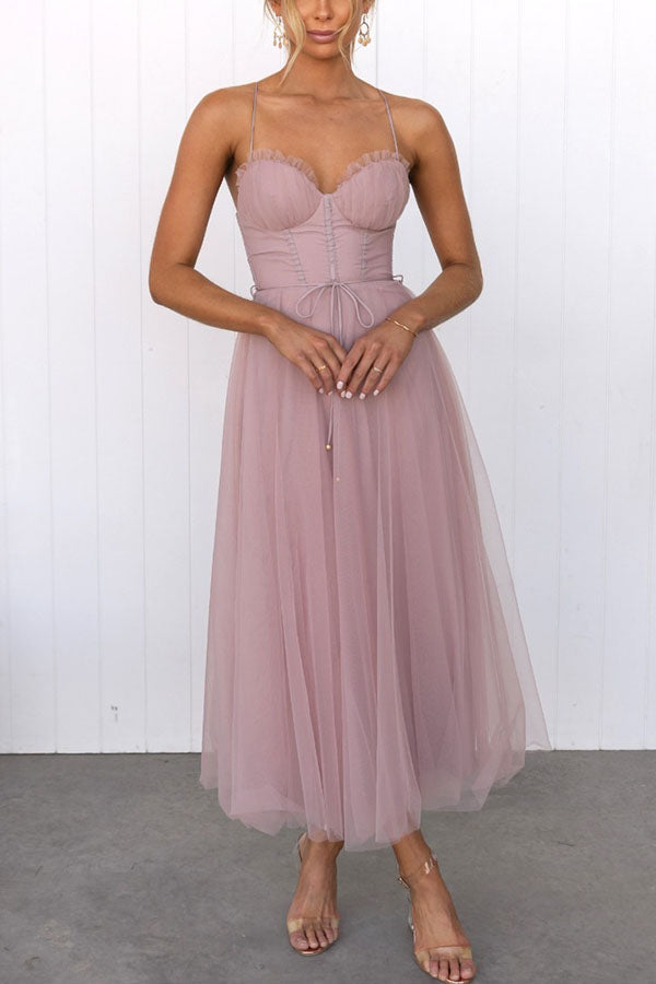Beautiful Lace Corset Waist Dress - OutfitLondon
