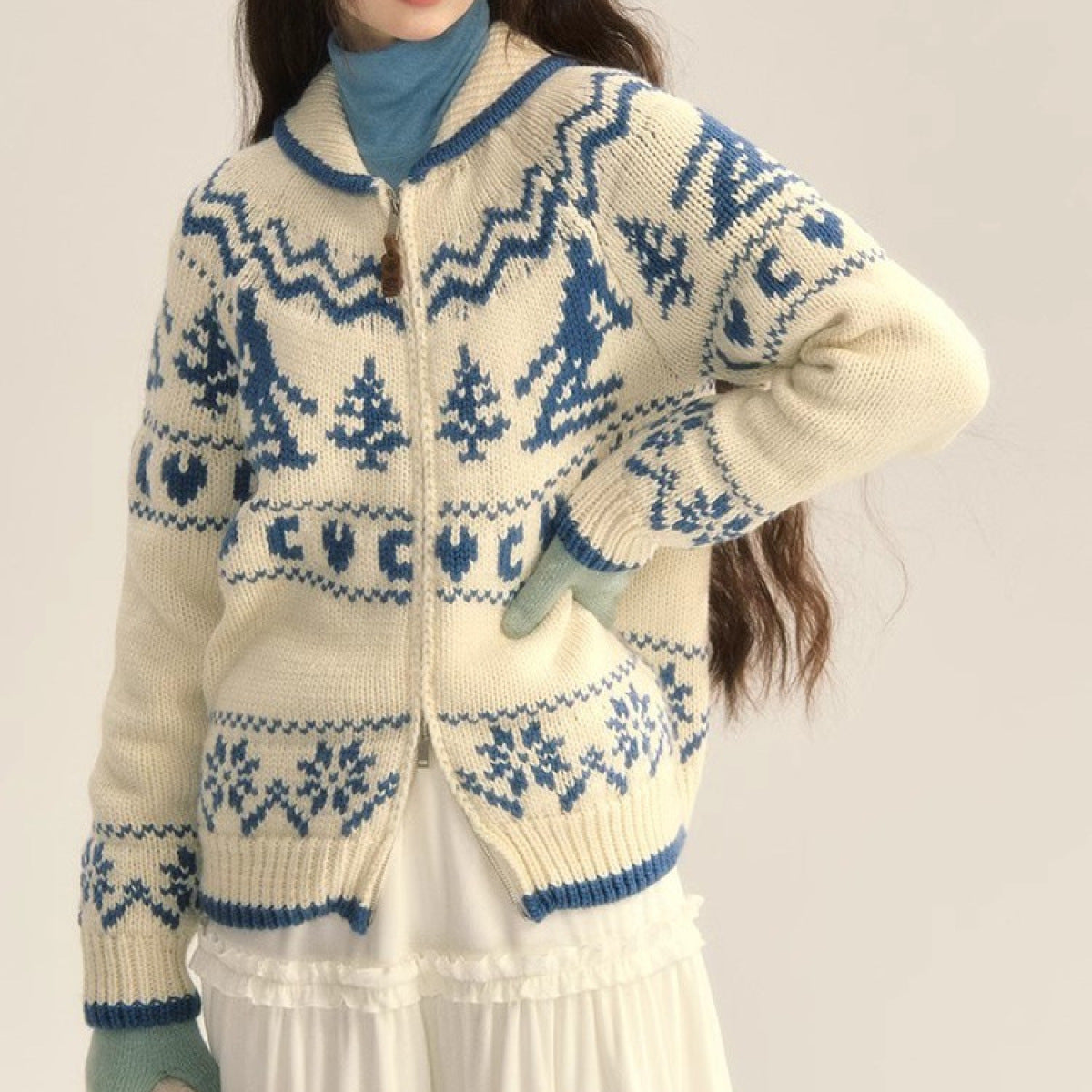 Soft Women's Knitted Hooded Sweatshirt - OutfitLondon