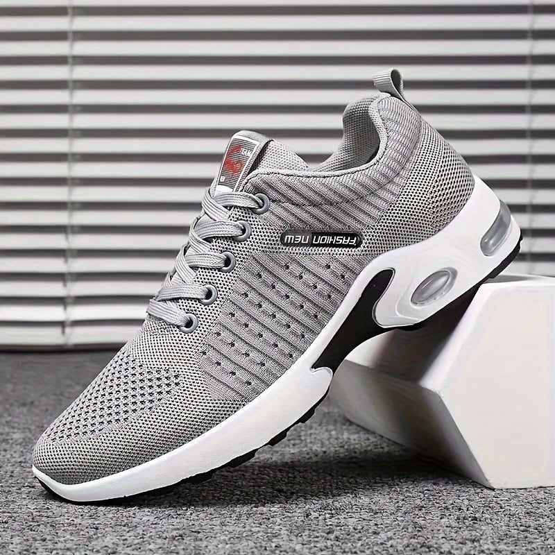 Comfortable Insulated Grip Men's Snow Sneakers