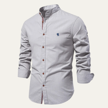 Relaxed Fit Men's Classic Button Down Shirt
